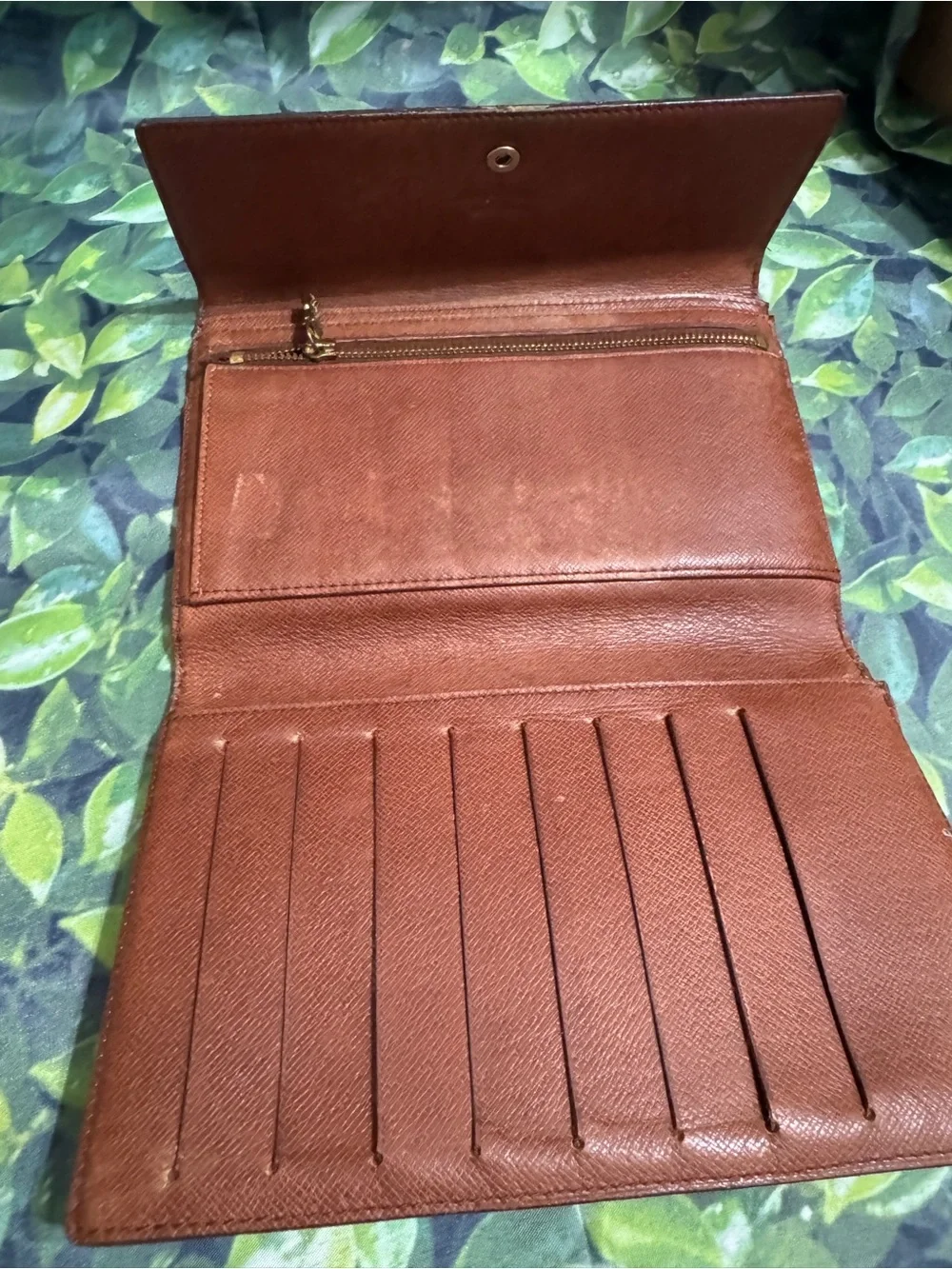 Louis Vuitton Monogram Pochette Passport Trifold Wallet